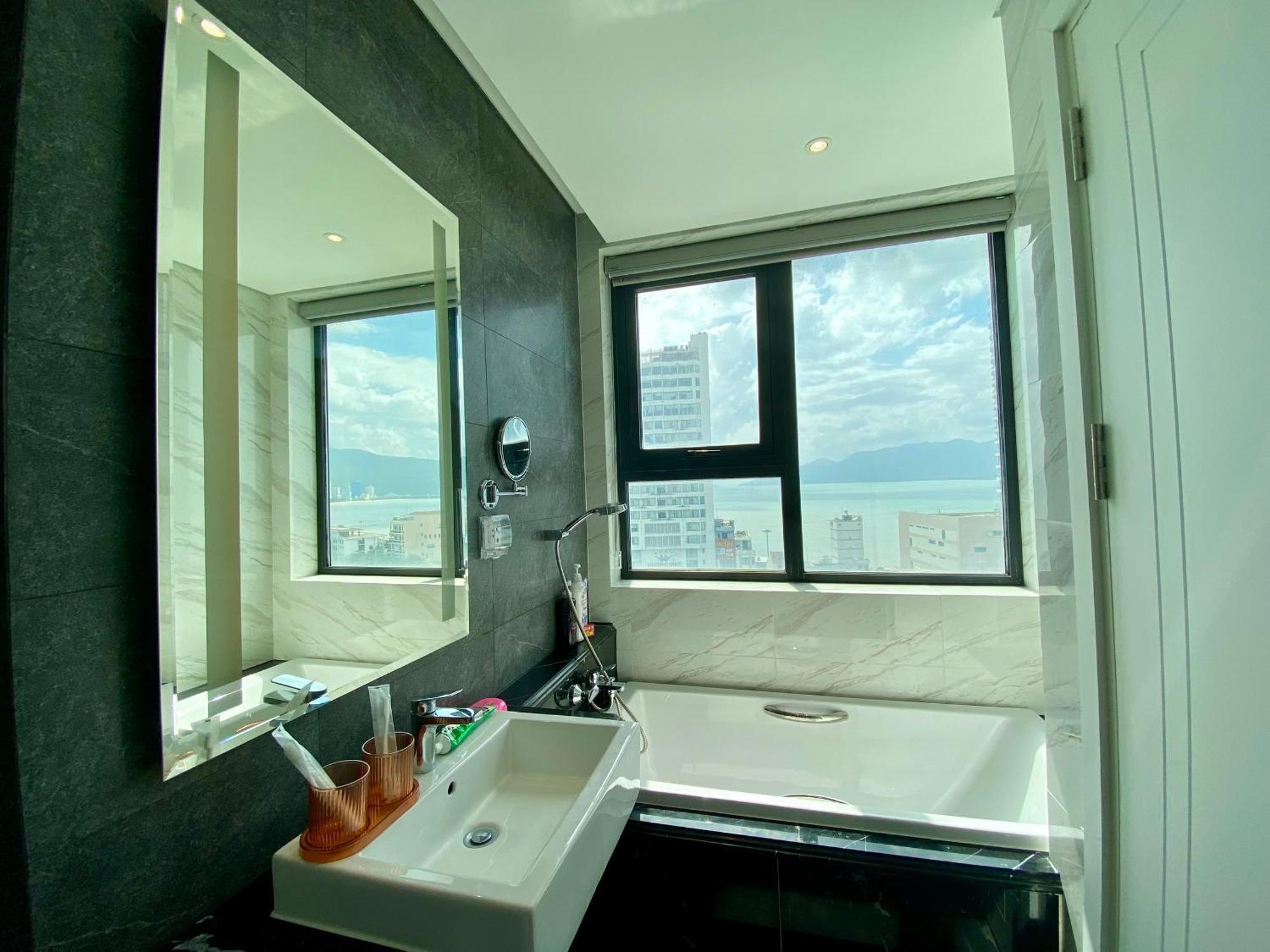 Altara Can Ho 2Pn 70M2 Tp Quy Nhon #11 Exterior photo